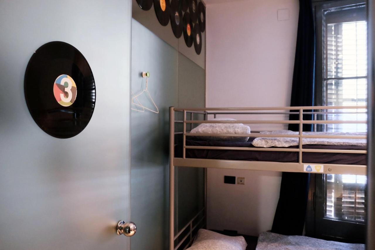 Hostel Alternative Creative Youth Barcelona