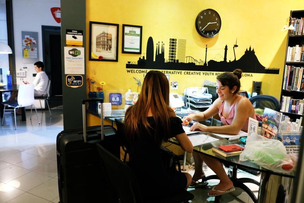 Hostel Alternative Creative Youth Barcelona